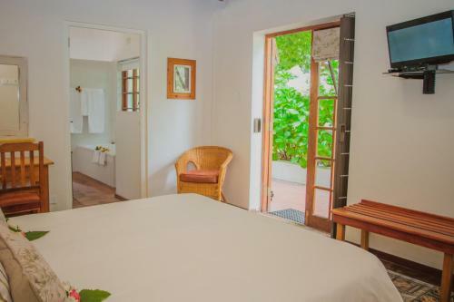 Hostal Aan De Oever Guesthouse