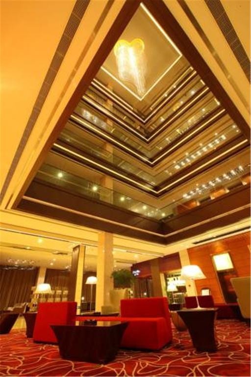 Hotel Howard Johnson Plaza Lingang Shanghai