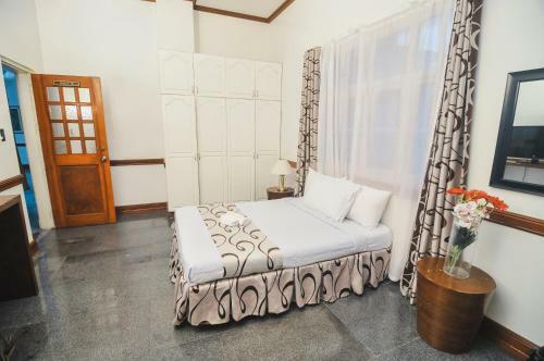 Hotel Villa Jhoana Resort