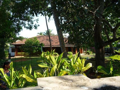 Hostal Cinnamon Guesthouse