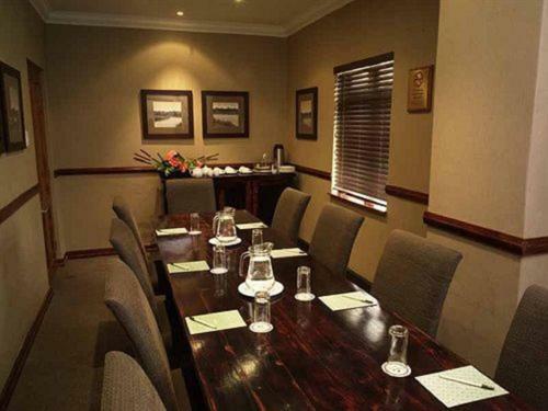 Peermont Mondior Hotel