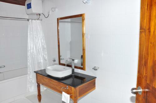Hotel Naaval