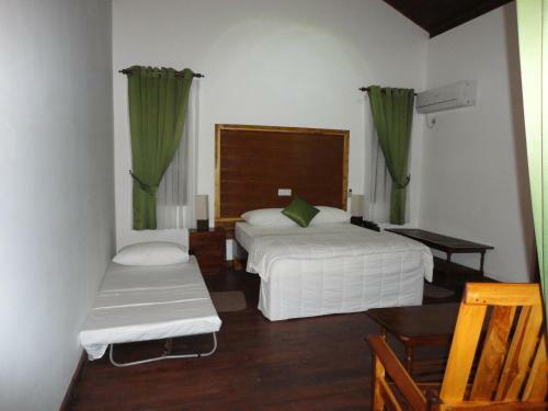 Hotel Naaval