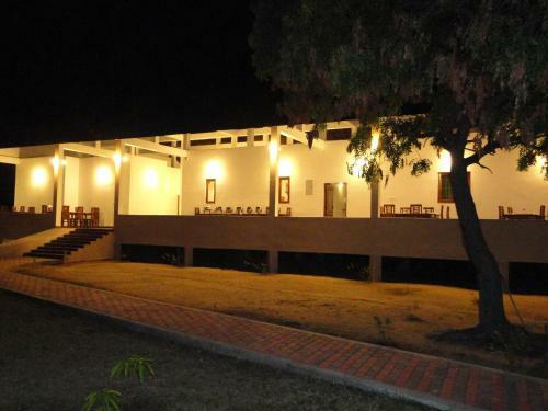Hotel Naaval