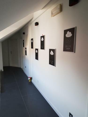 Hostal Villa White