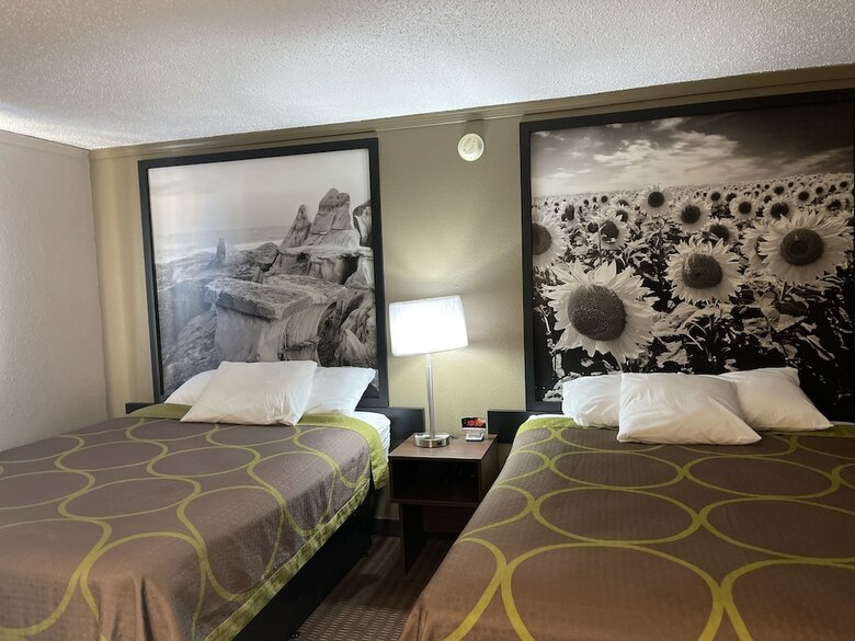 Hotel Super 8 Bismarck