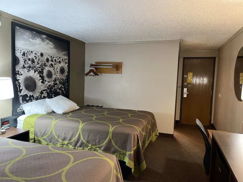 Hotel Super 8 Bismarck