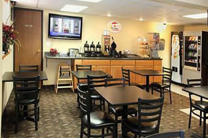 Hotel Super 8 Bismarck