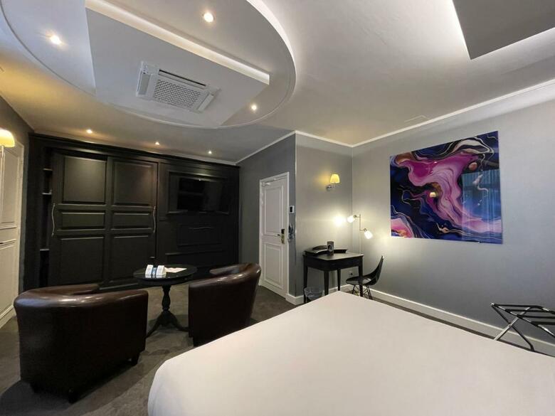 Hotel Borel