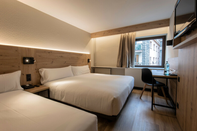 Hotel Comtes D'urgell By Nexta