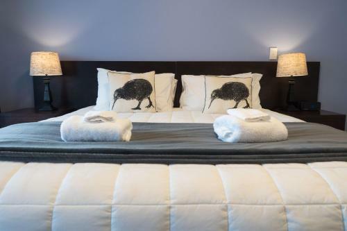 Haast River Top 10 Holiday Park