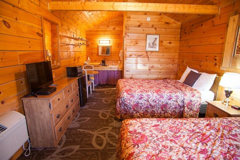 Lodge Bryce Gateway Inn Cabins