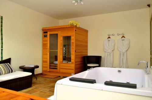Hotel Hostellerie La Bergerie