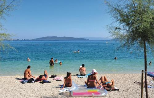 Apartment Kastel Stari 96 With Outdoor Swimmingpool