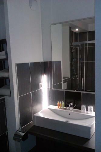 Hotel H�tel Bress'sa�ne