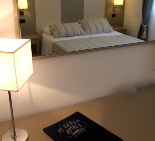 Hotel Albergo Degli Amici