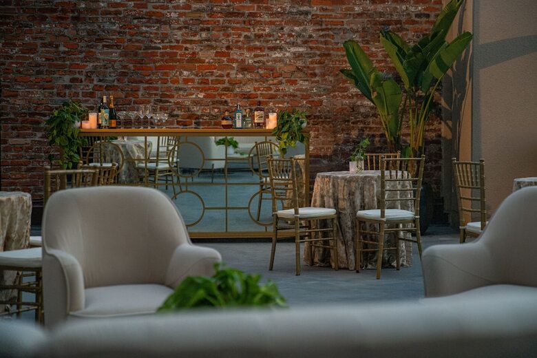 Hotel de La Poste - French Quarter, A Renaissance Hotel