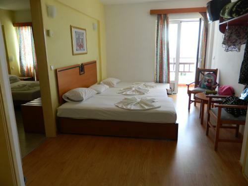 Hotel Glicorisa Beach