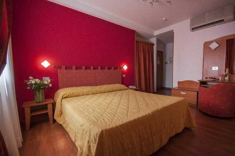 Hotel Villa Paradiso Village