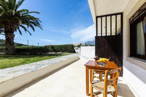 Santa Maria Studios & Apartments