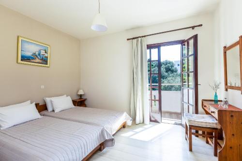 Santa Maria Studios & Apartments