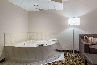 Posada Quality Inn & Suites