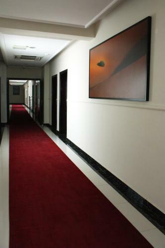 Dhilal Hotel Apartments