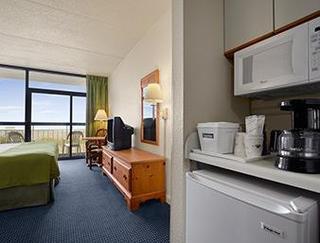 Travelodge Nags Head Beach Hotel