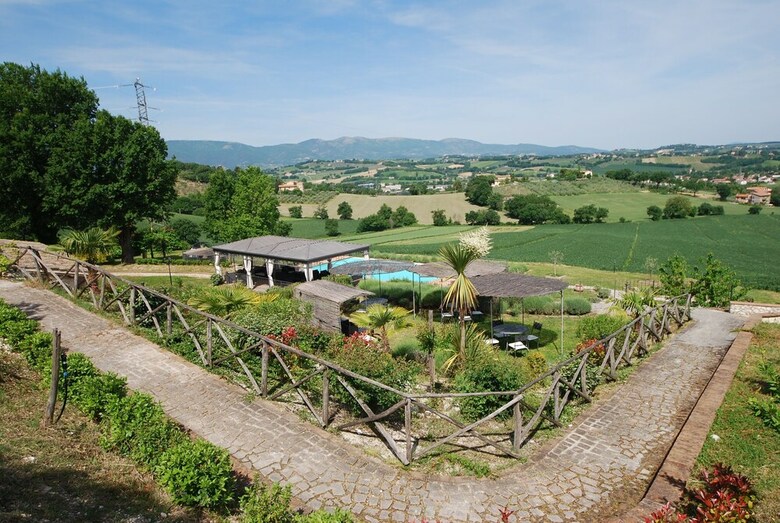 Agroturismo Spoleto By The Pool
