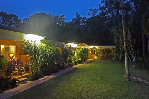 Villa Marine Holiday Apartments Cairns