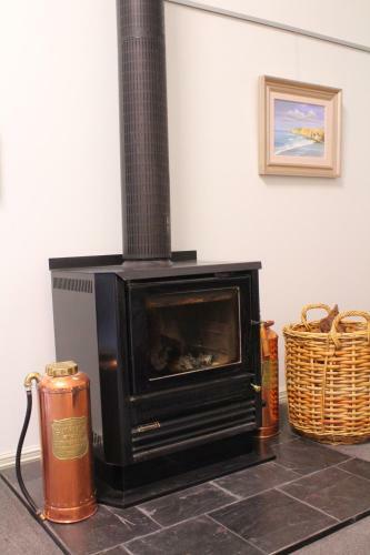 Bed & Breakfast Woodend Old School House