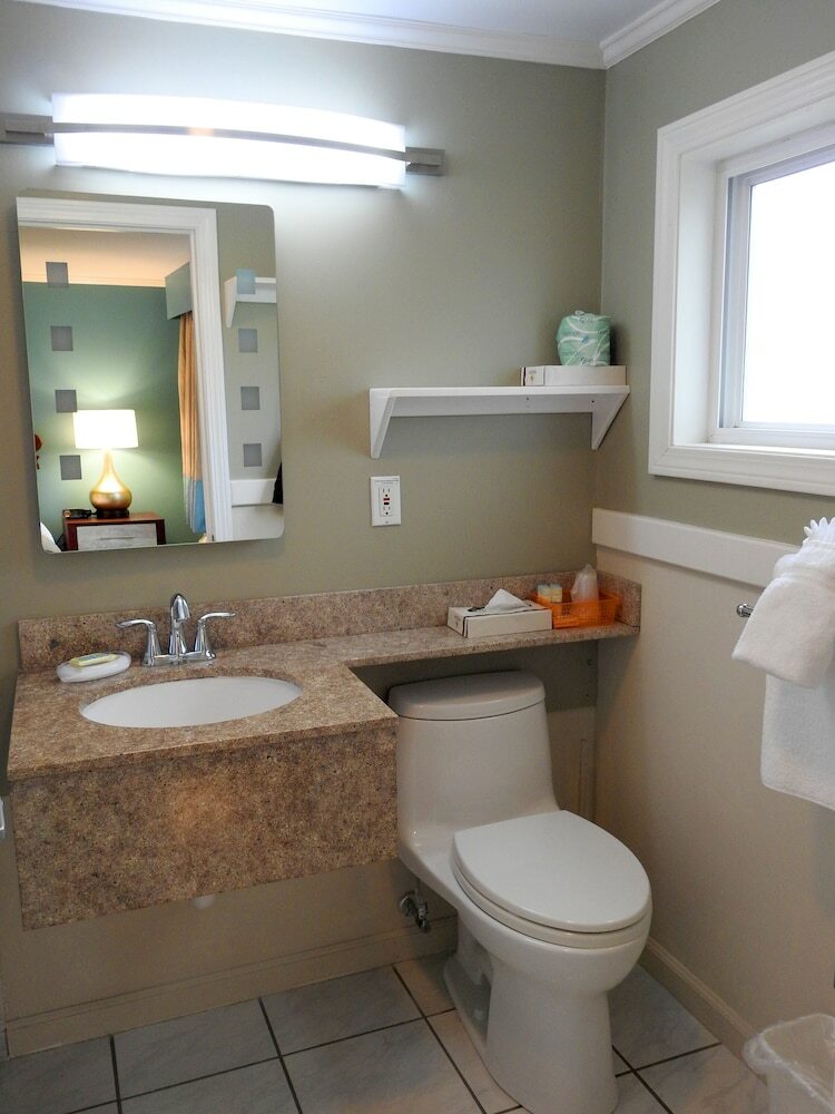 Hotel Seacoast Inn
