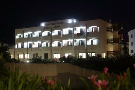 Bikini Hotel