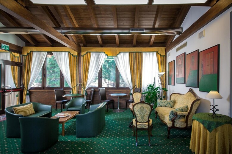 Hotel Derby