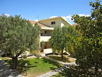 Apartamento Triton Villas Residence & Hotel