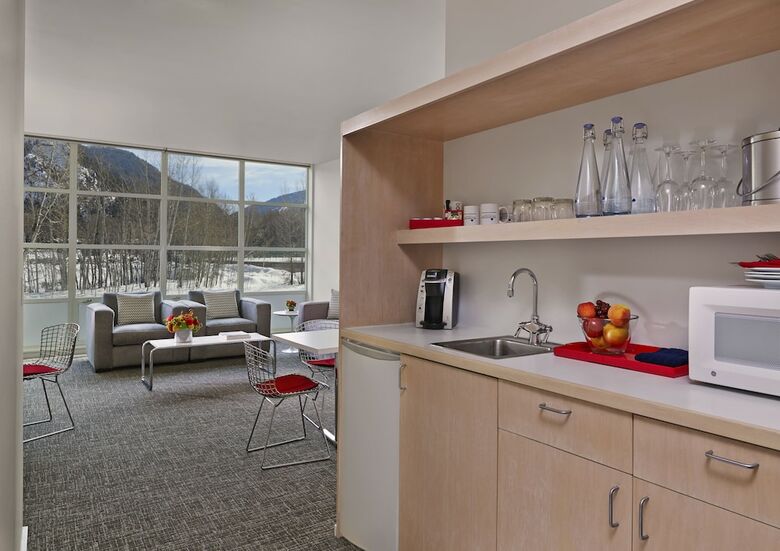 Hotel Aspen Meadows Resort