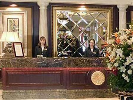 Hotel Donbass Palace