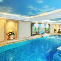 Hotel Donbass Palace