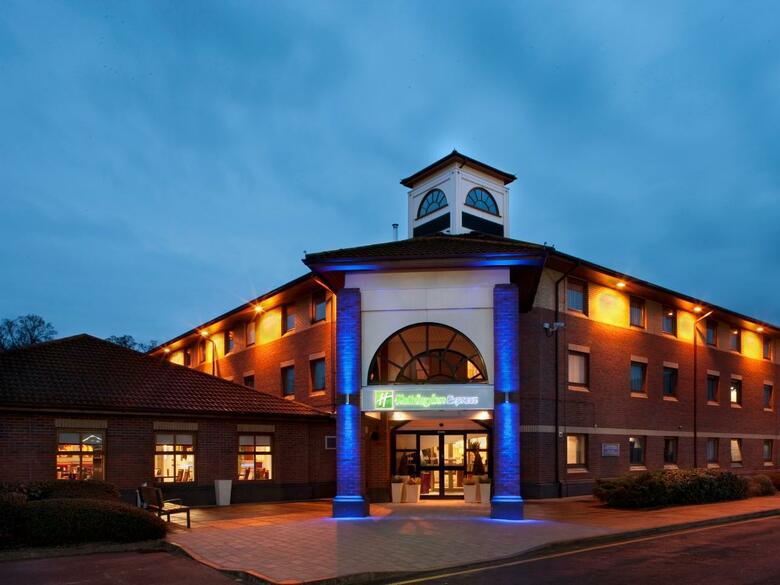 Hotel Holiday Inn Express Warwick