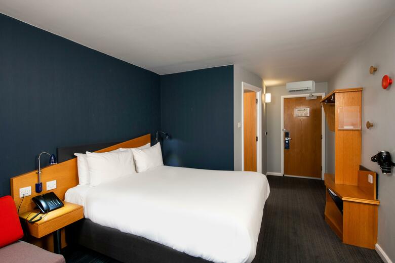 Hotel Holiday Inn Express Warwick