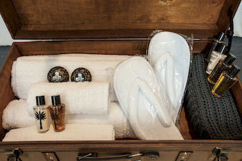 Bed & Breakfast Too Cute - 2b Str8