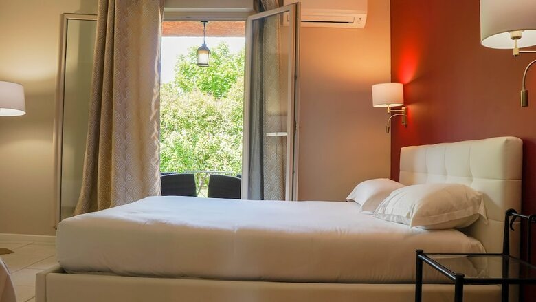 Hotel Les Jardins De La Madrague