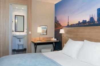 Hotel Kyriad Paris La D�fense