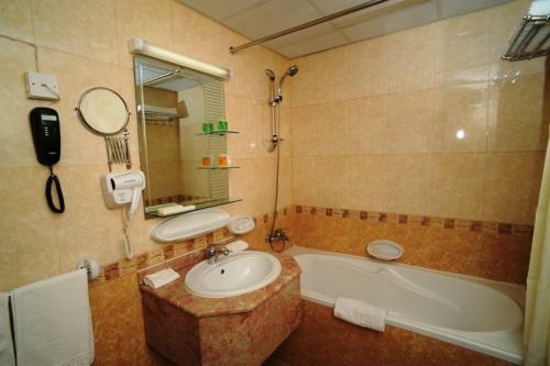 Al Jazeera Royal Hotel