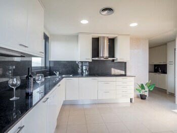 Rent Top Apartments Beach-diagonal Mar
