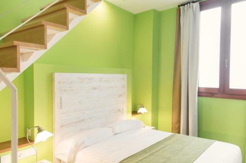 Hotel Adhoc Carmen