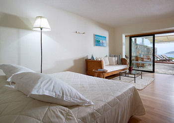 Hotel St Nicolas Bay