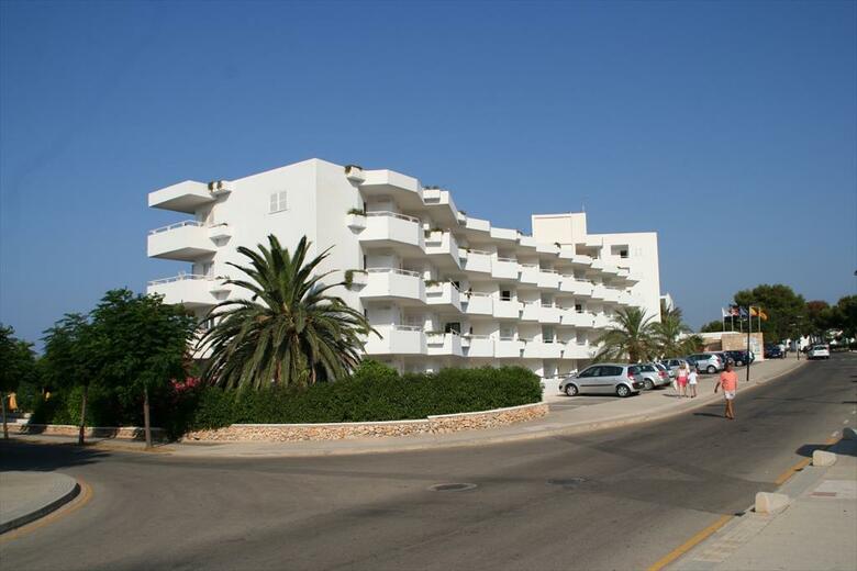 Apartamentos Hamilton Court