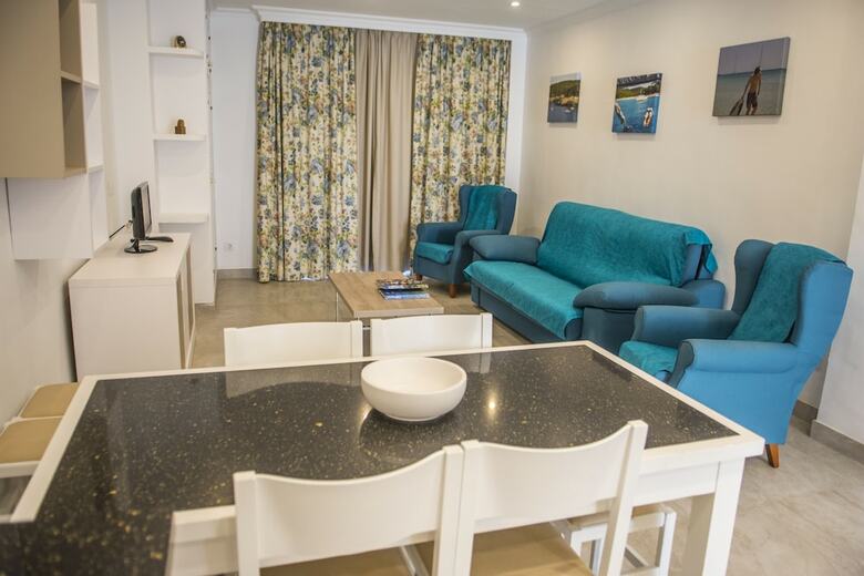 Apartamentos Hamilton Court