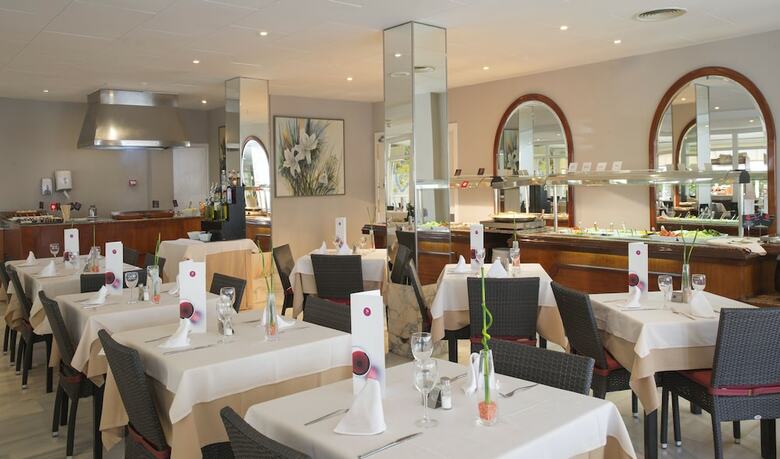 Hotel Js Miramar